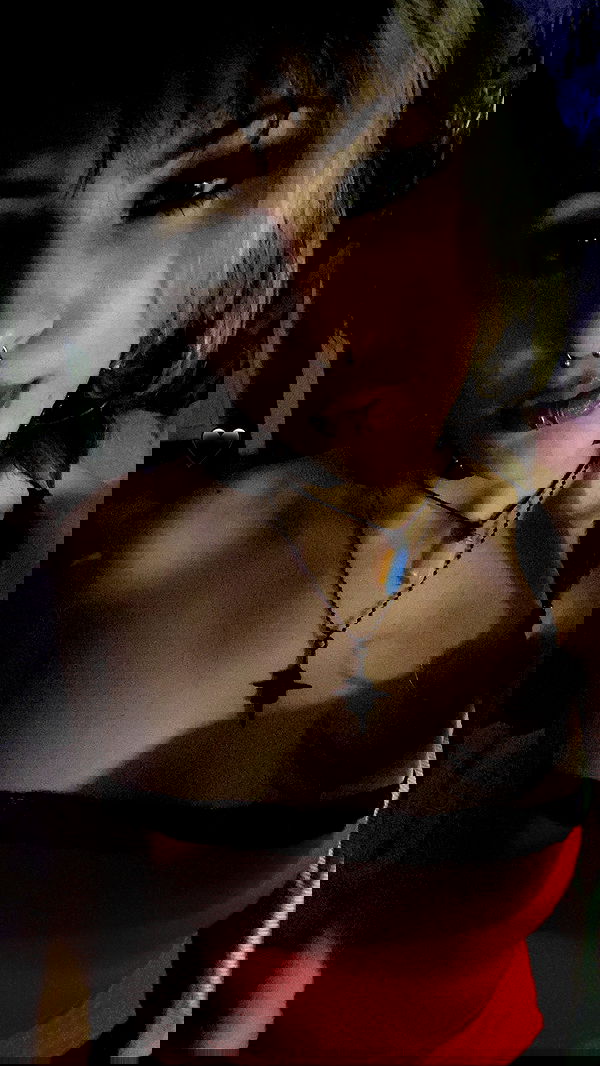 rose_xanne rose_xanne archive image