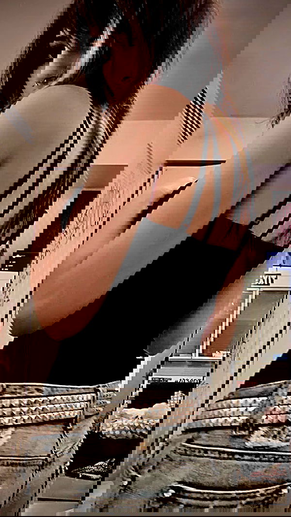 rose_xanne rose_xanne archive image