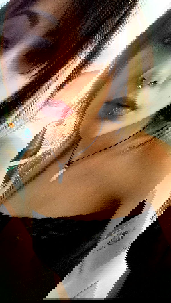 rose_xanne rose_xanne archive image