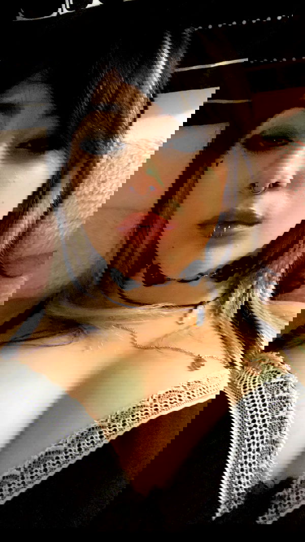 rose_xanne rose_xanne archive image