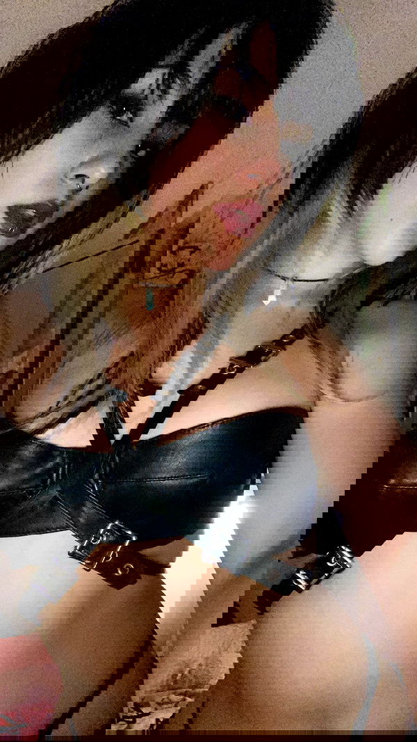 rose_xanne rose_xanne archive image