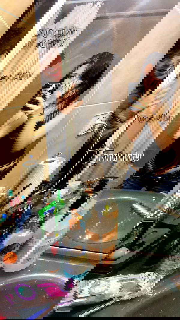 rose_xanne rose_xanne archive image