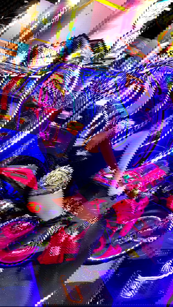 rose_xanne rose_xanne archive image