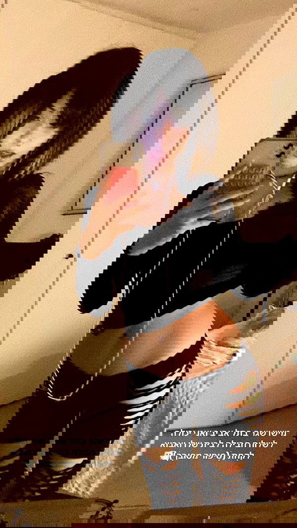 rose_xanne rose_xanne archive image