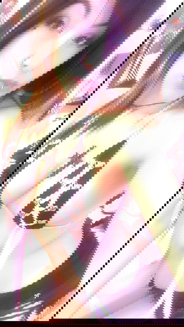 rose_xanne rose_xanne archive image