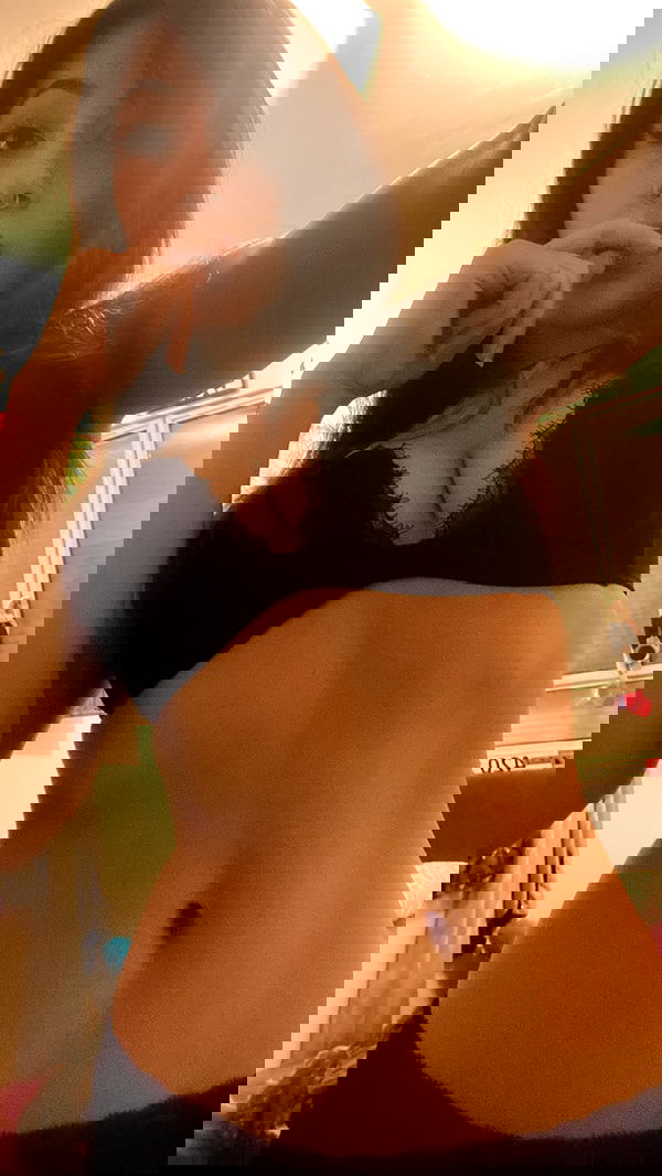 rose_xanne rose_xanne archive image