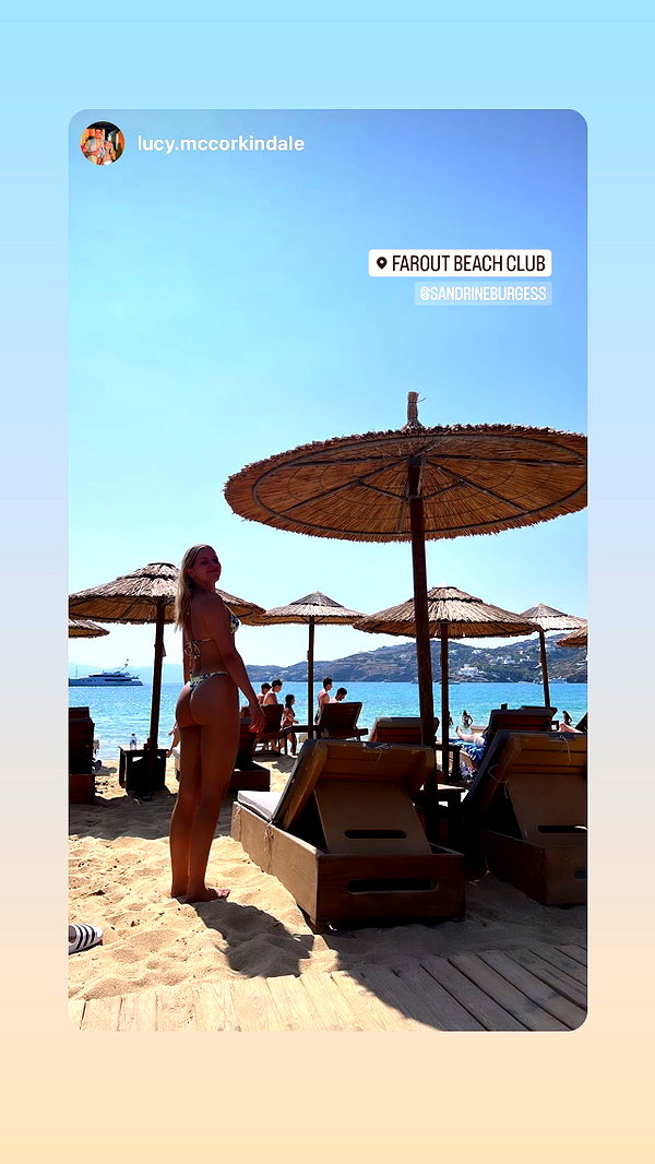 sandrineburgess instagram image archive image
