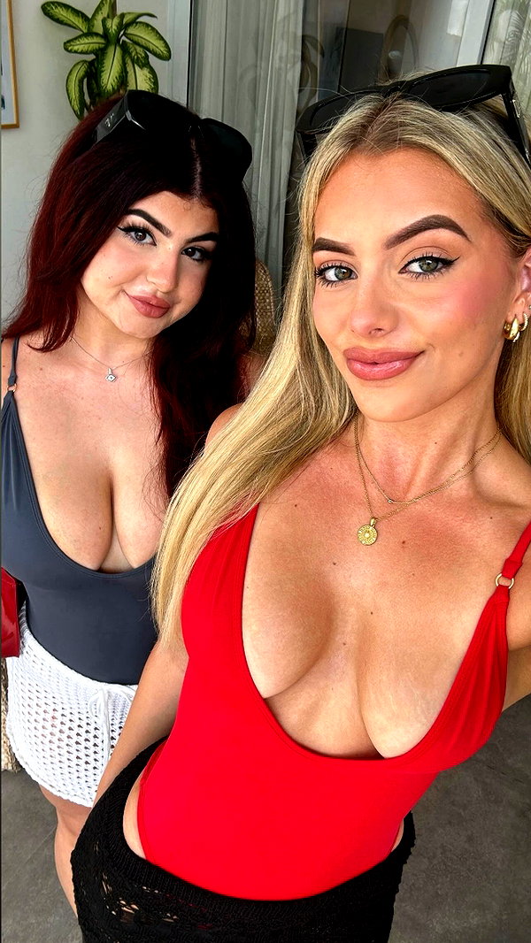 sandrineburgess instagram image archive image