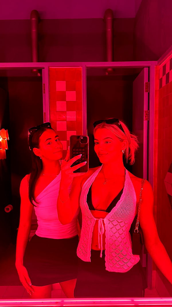 sandrineburgess instagram image archive image