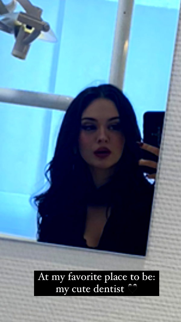 scarlettzofi instagram image archive image