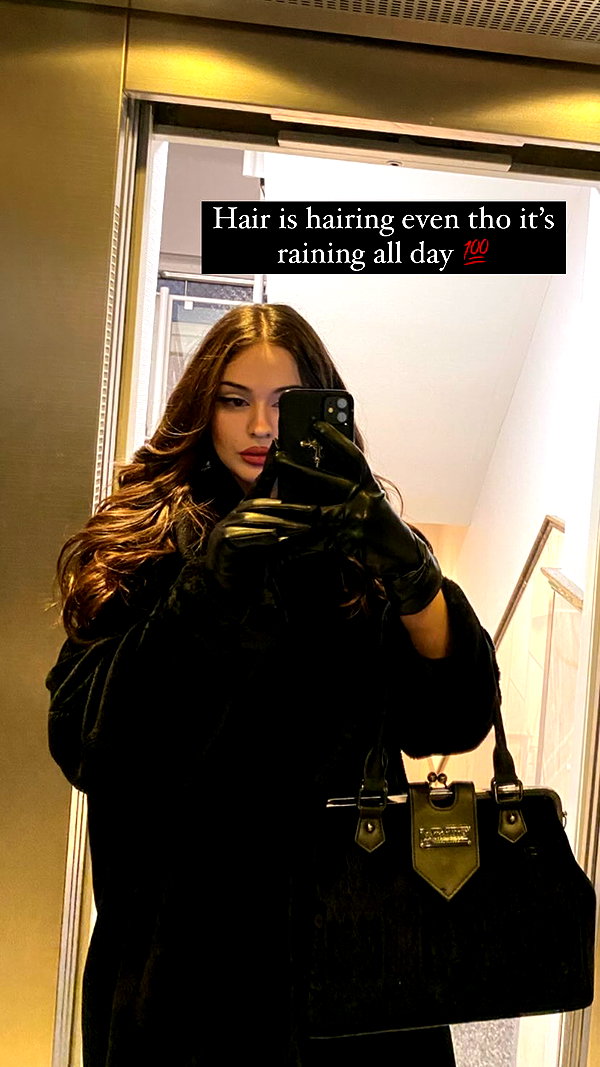 scarlettzofi instagram image archive image