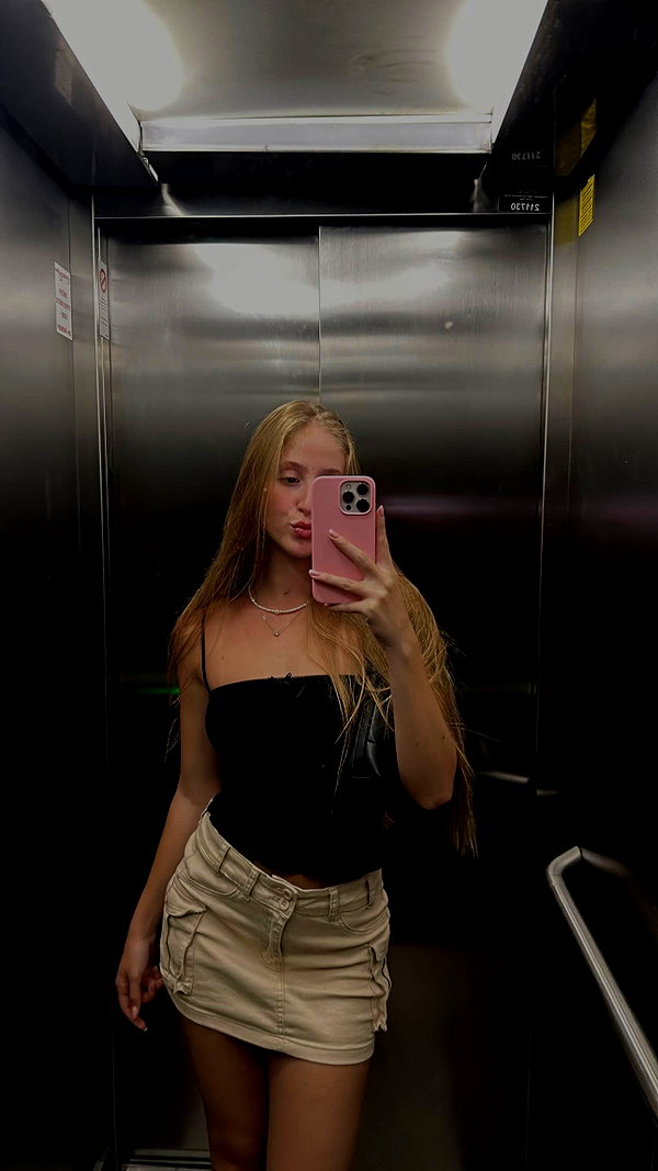 shani.zeltzer instagram image archive image