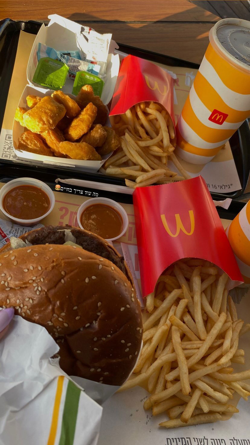 shanidahan7 instagram image archive image