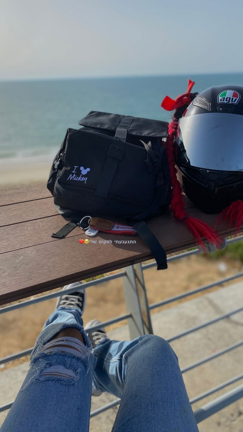 shanidahan7 instagram image archive image