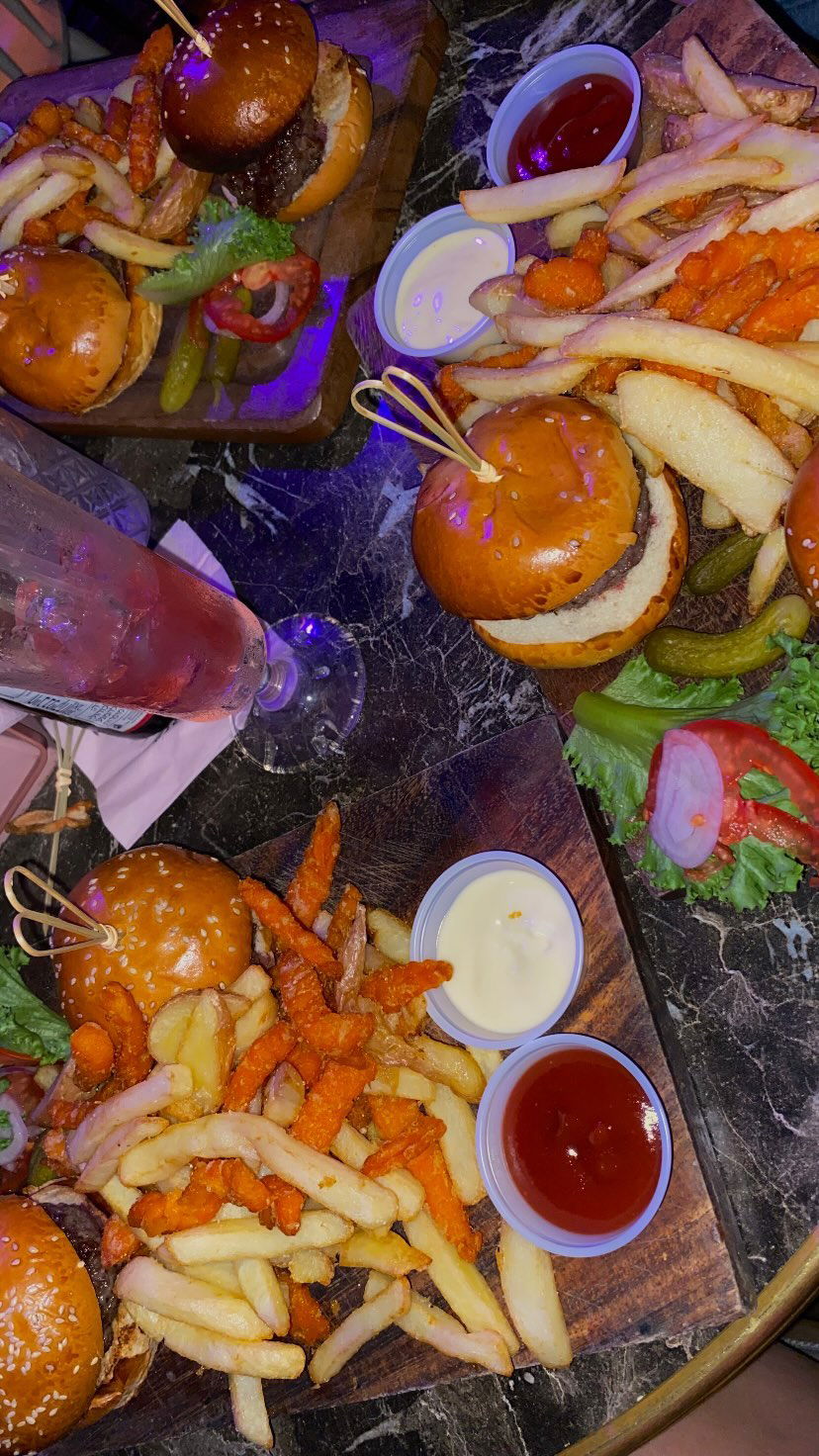 shanidahan7 instagram image archive image