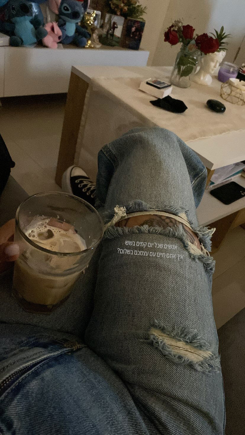 shanidahan7 instagram image archive image