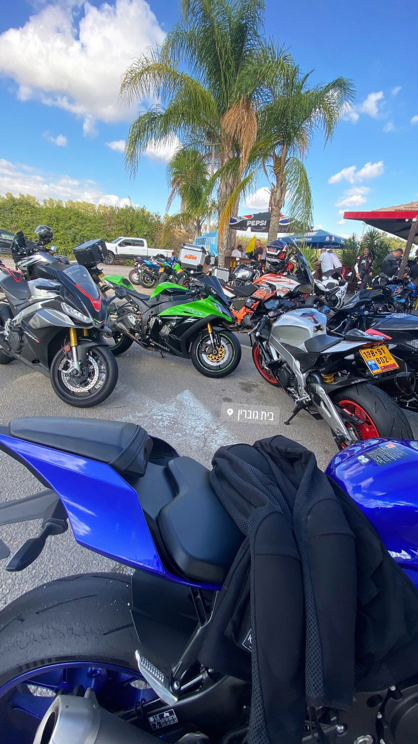 shanidahan7 instagram image archive image