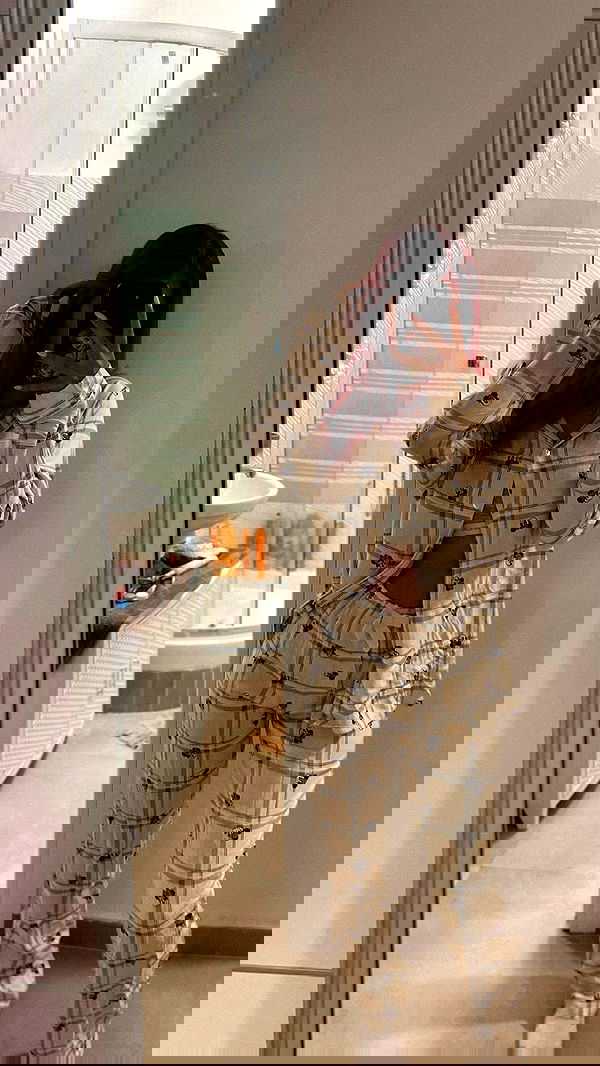 shanidahan7 image ~ Altpins