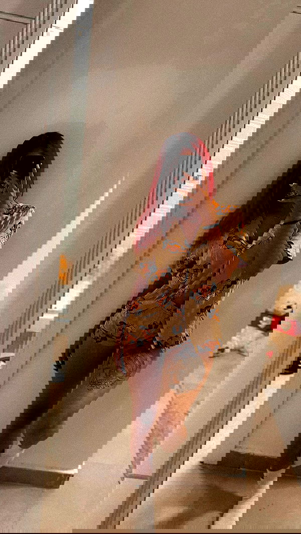 shanidahan7 image ~ Altpins