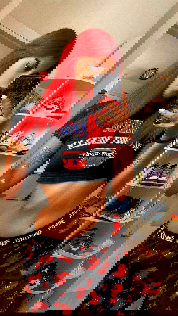 shanidahan7 image ~ Altpins