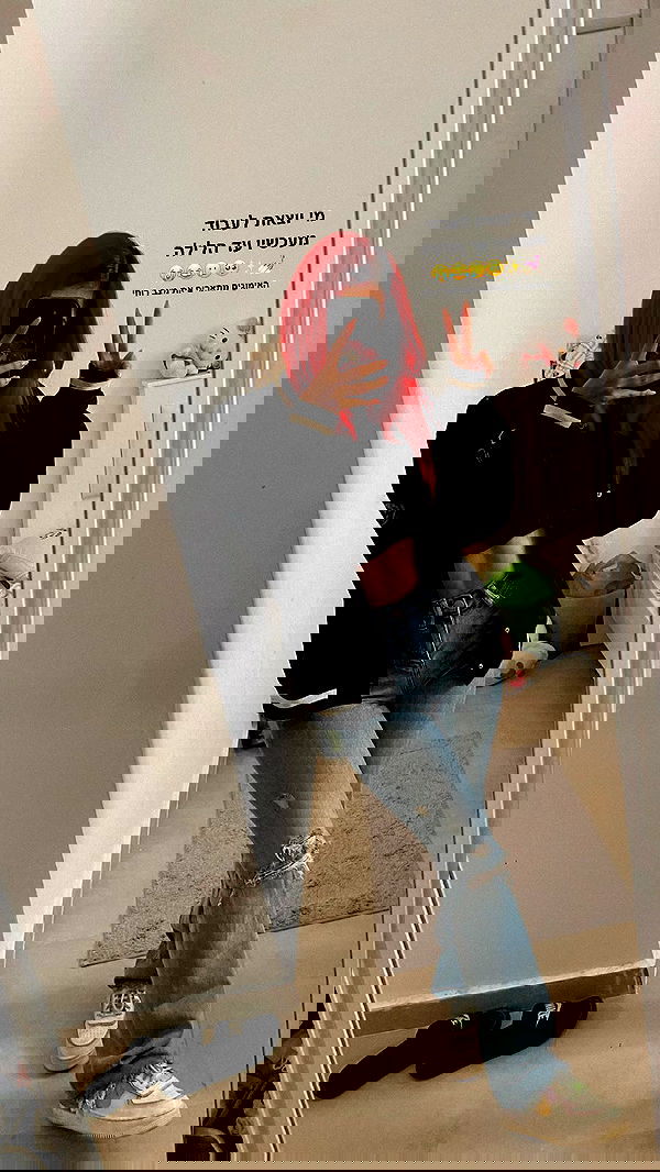 shanidahan7 image ~ Altpins