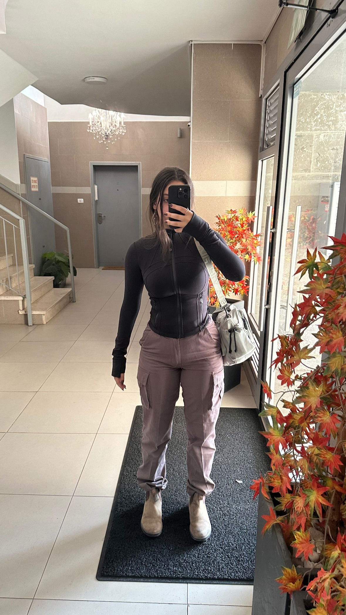 shelly_.mor instagram image archive image