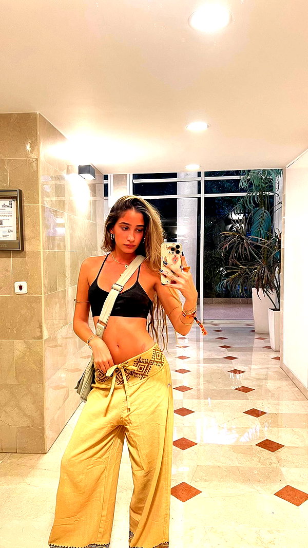 shellydekel instagram image archive image
