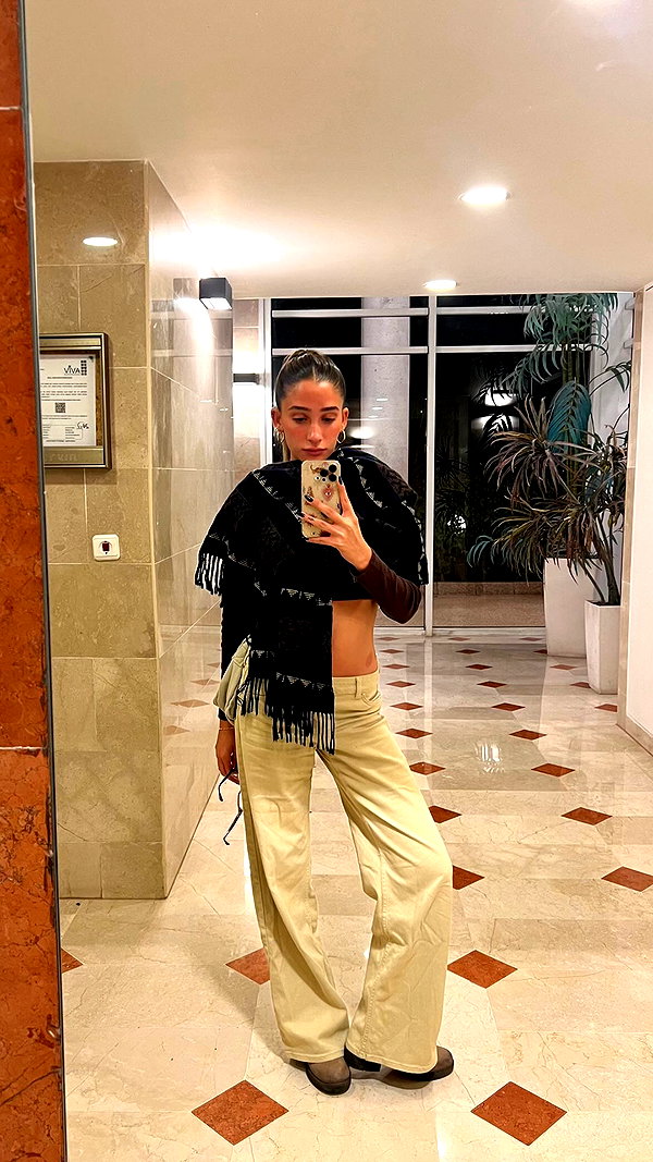 shellydekel instagram image archive image