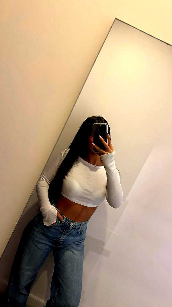 shilatlazmiii instagram image archive image