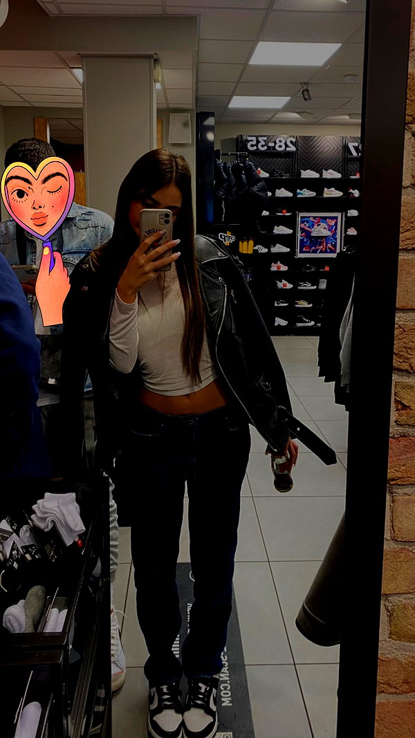 shir.moshe666 instagram image archive image