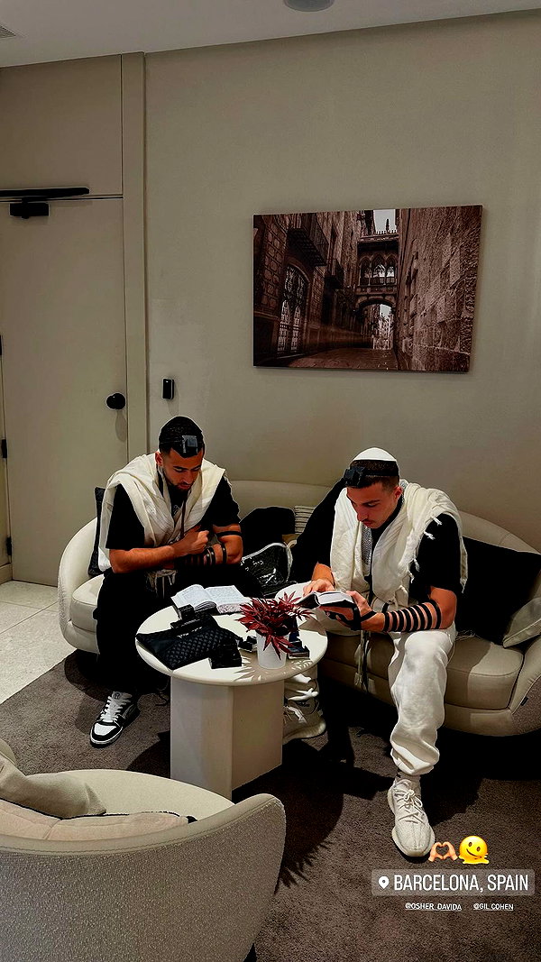 shir.moshe666 instagram image archive image