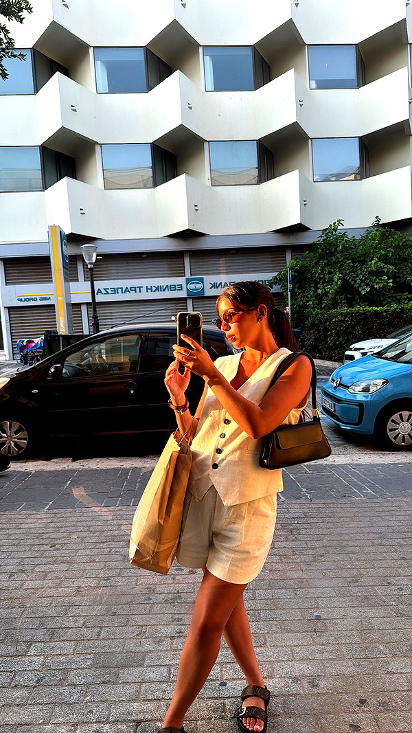 shir_revivo1 instagram image archive image