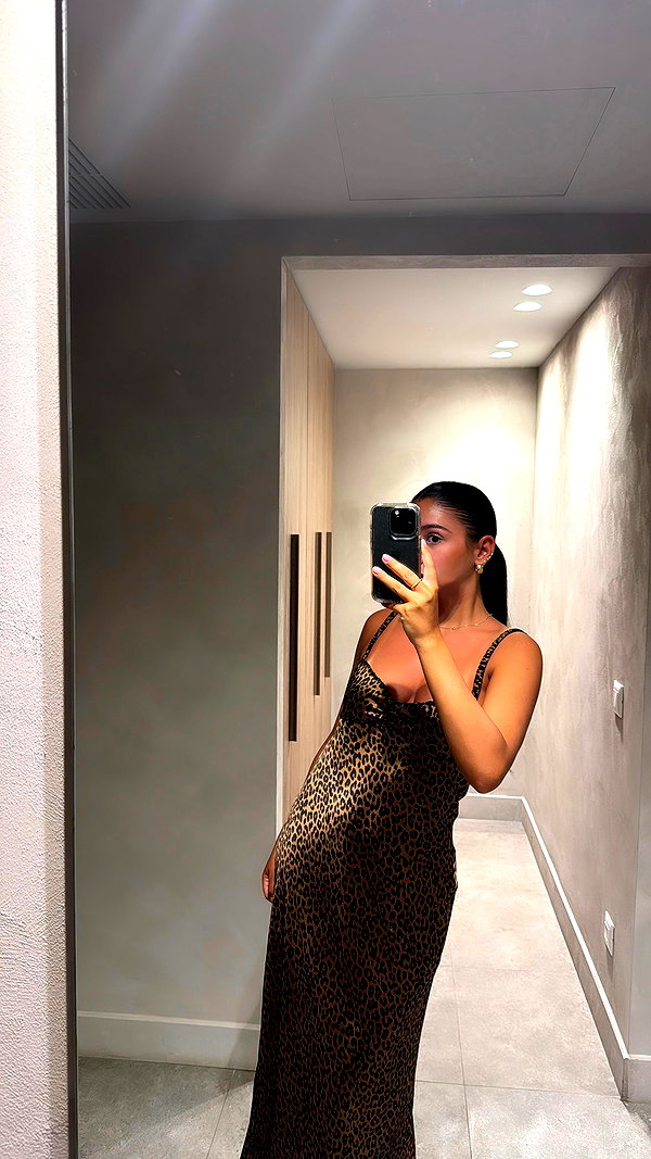 shir_revivo1 instagram image archive image