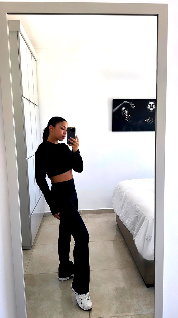 shir_revivo1 instagram image archive image
