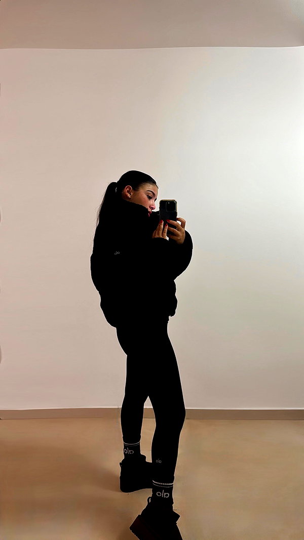 shir_revivo1 instagram image archive image