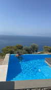 shira_karvat Altpins Profile Picture