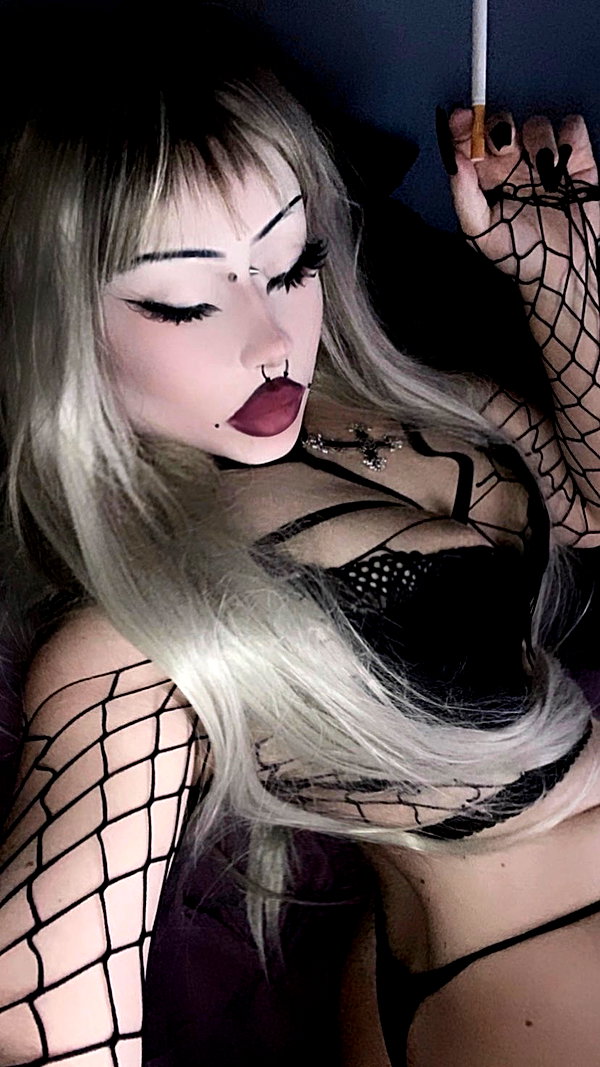 sind0ll instagram image archive image