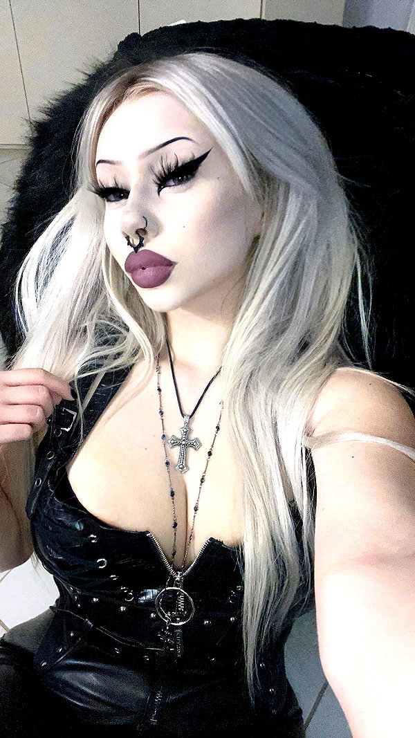 sind0ll instagram image archive image