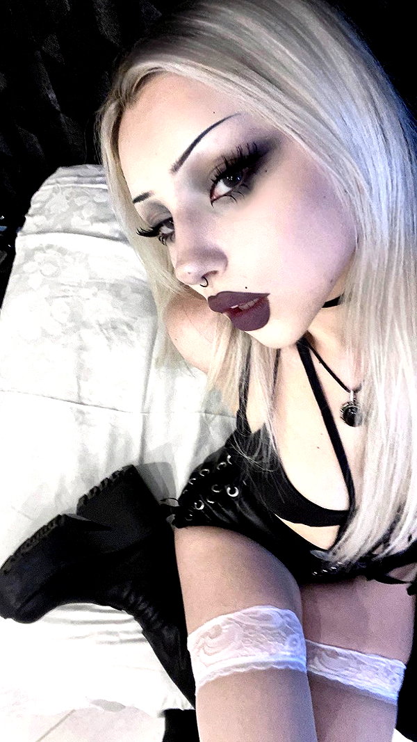 sind0ll instagram image archive image