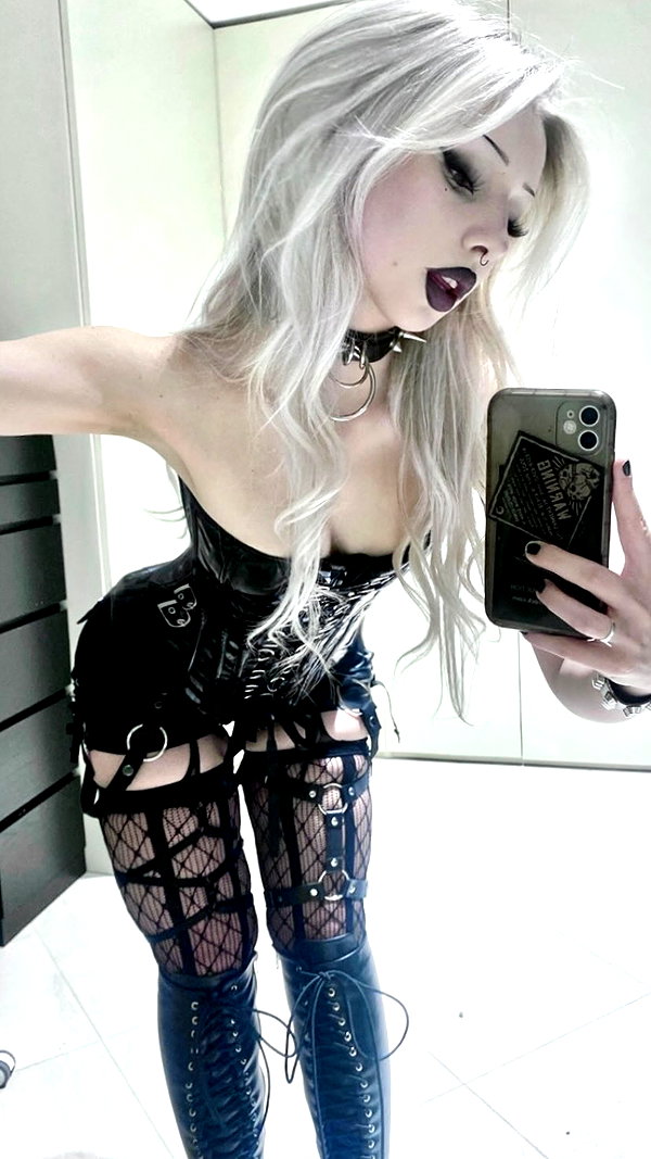 sind0ll instagram image archive image
