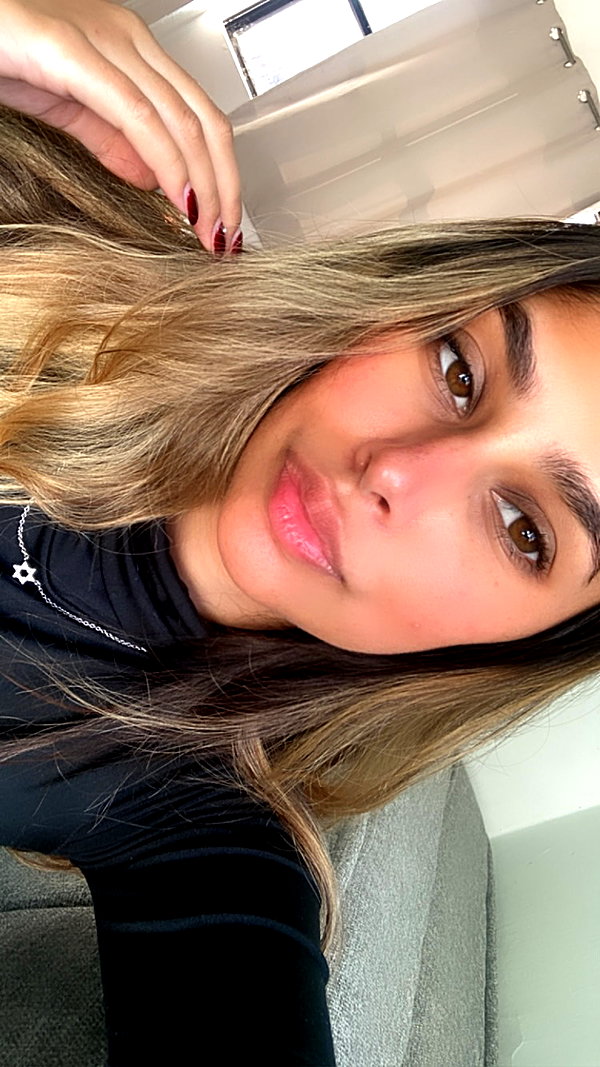 sivan_m22 instagram image archive image