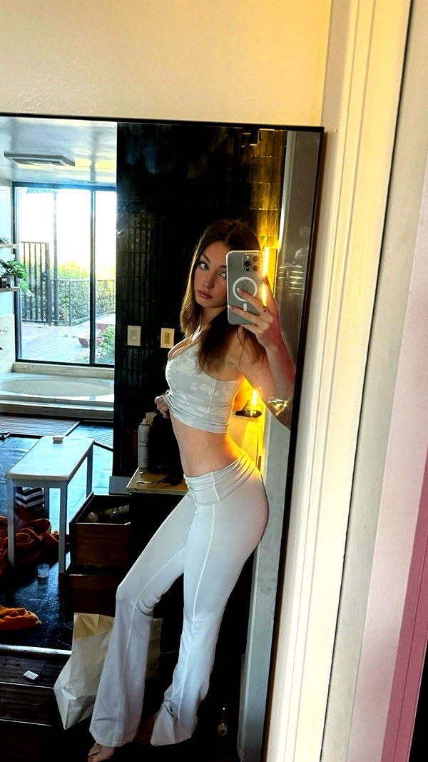 skylarxraee skylarxraee archive image