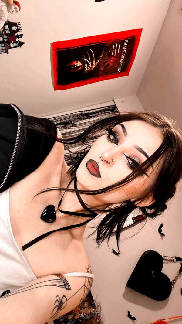 skyyy_babyyy3 instagram image archive image