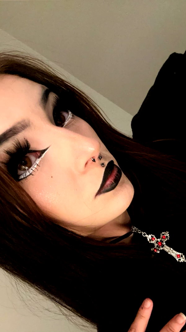 skyyy_babyyy3 instagram image archive image
