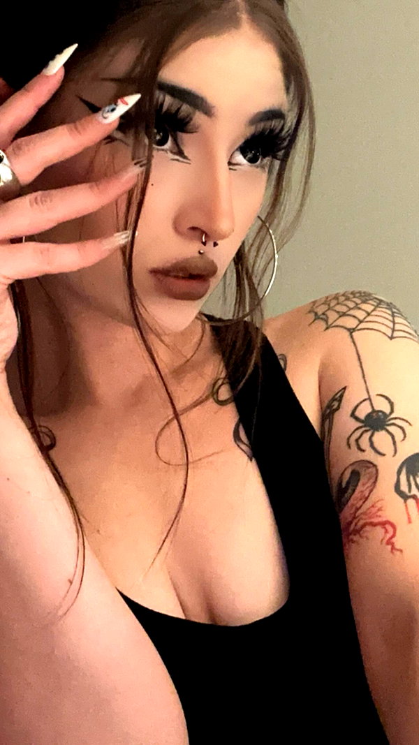 skyyy_babyyy3 instagram image archive image