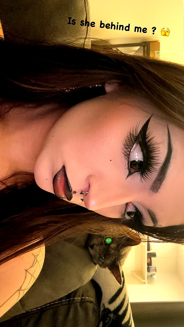 skyyy_babyyy3 instagram image archive image