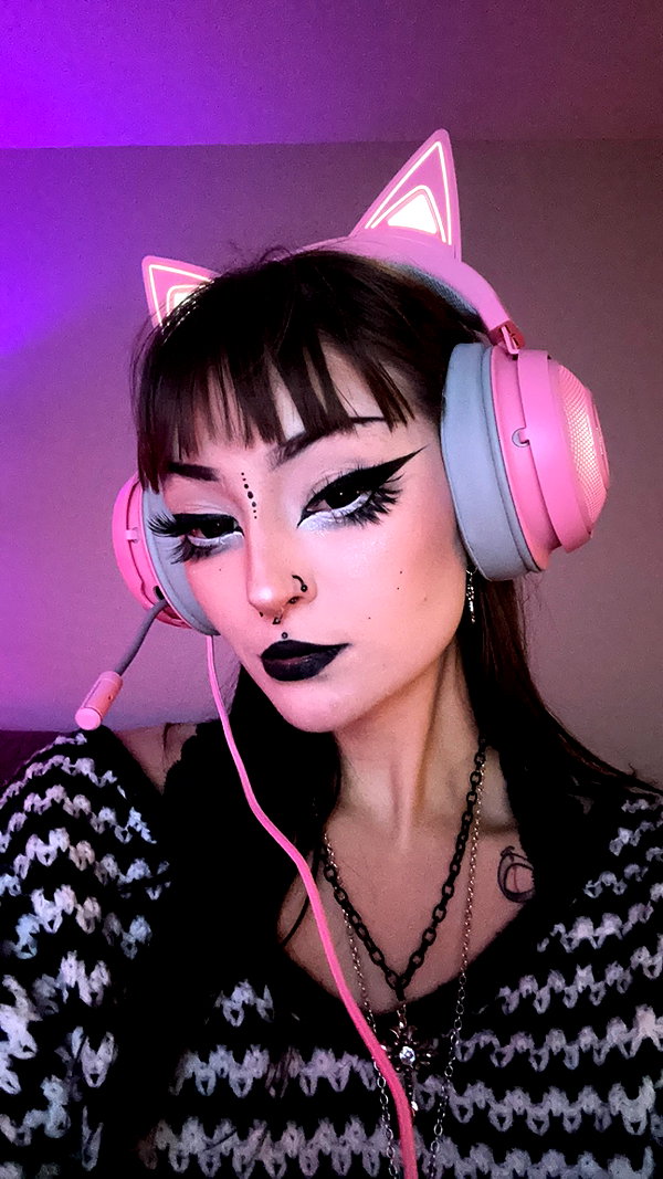 skyyy_babyyy3 instagram image archive image