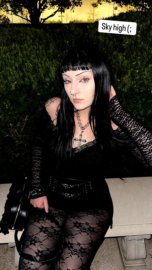 skyyy_babyyy3 instagram image archive image