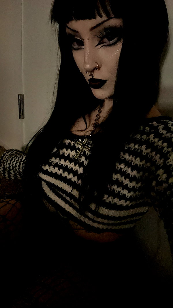 skyyy_babyyy3 instagram image archive image