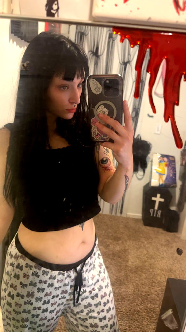 skyyy_babyyy3 instagram image archive image
